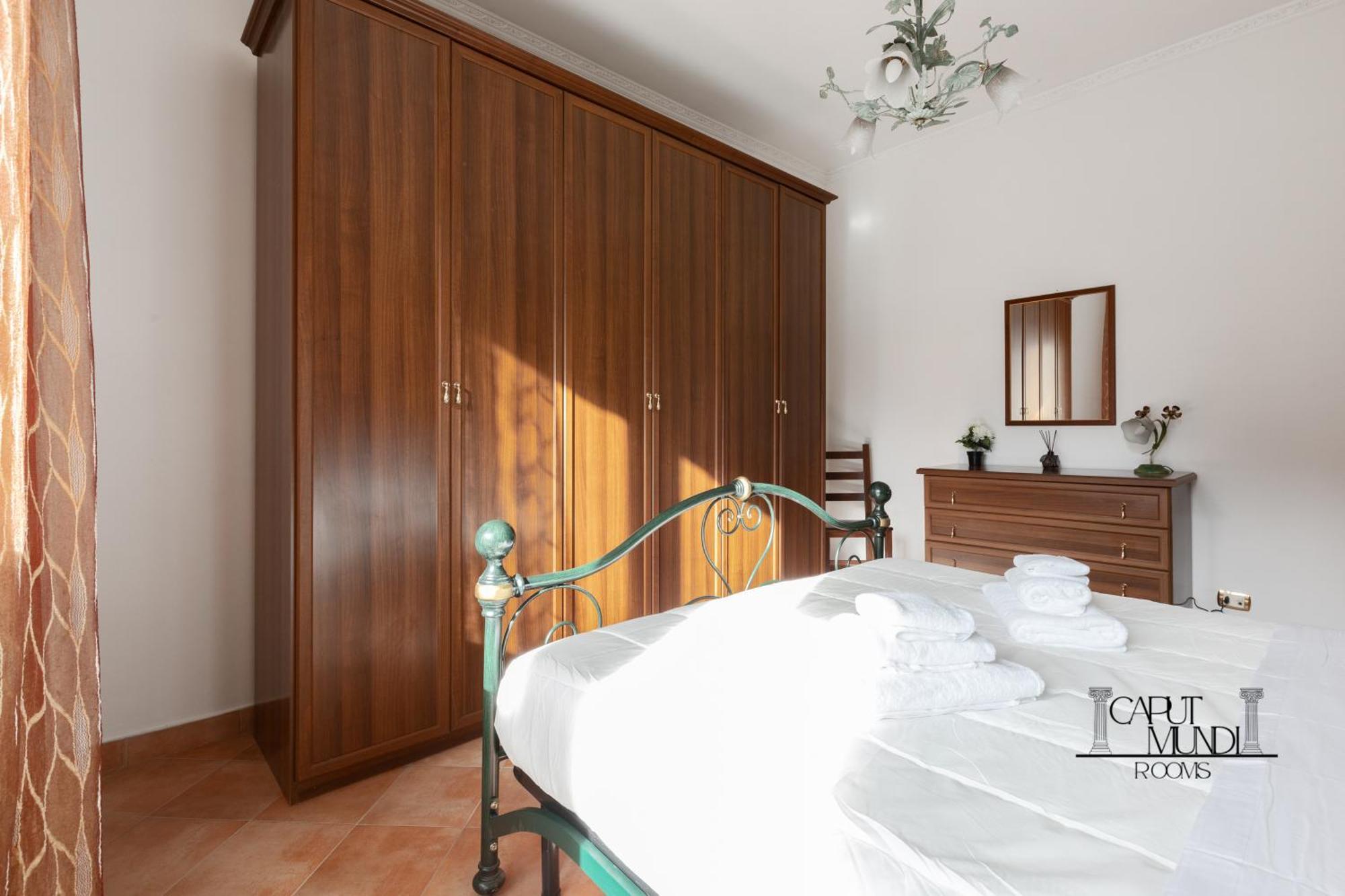 Caput Mundi Rooms - 100Mt To Metro A, Terrace, A-C, 15 Min To Center Rom Exteriör bild