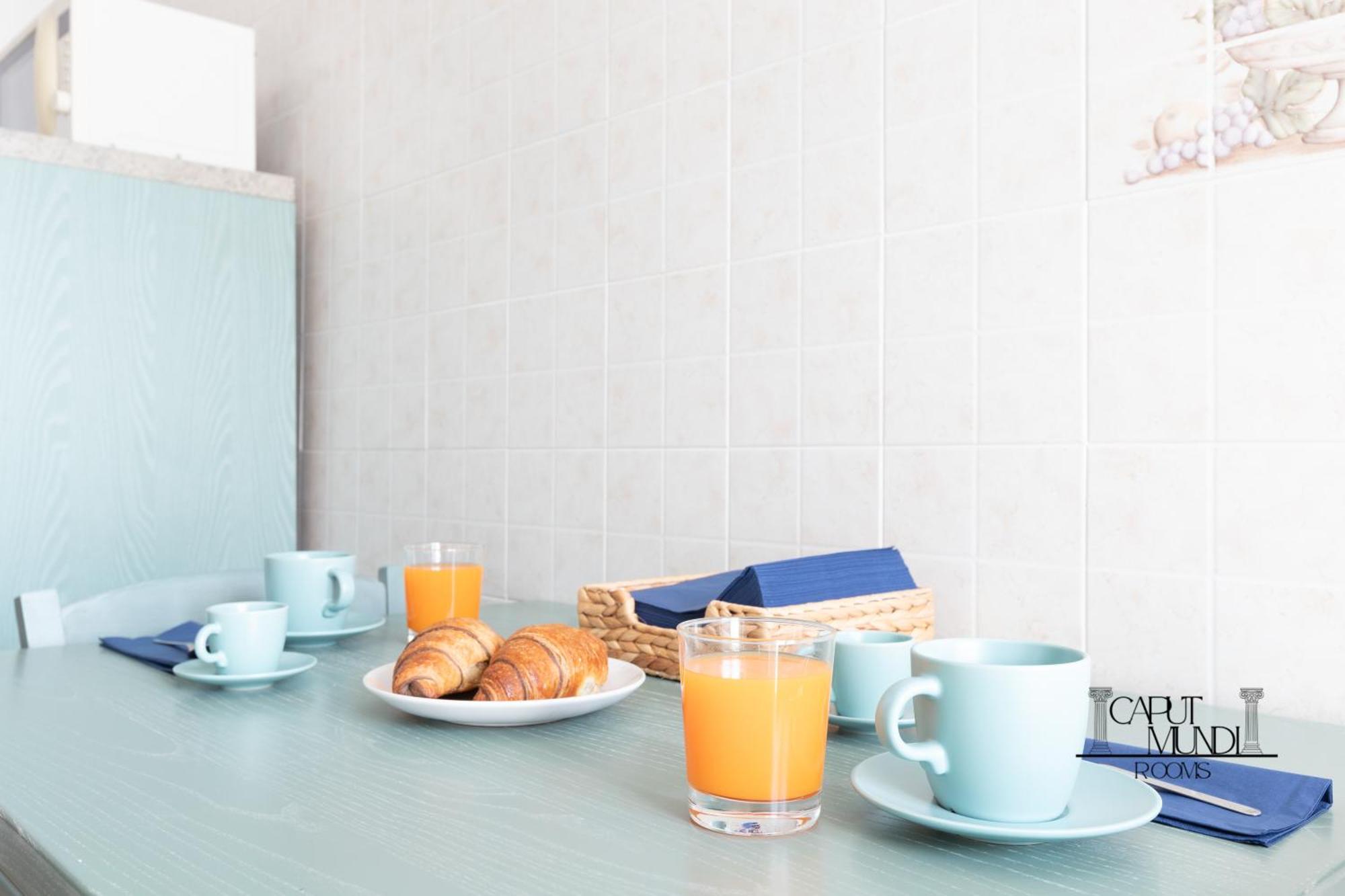 Caput Mundi Rooms - 100Mt To Metro A, Terrace, A-C, 15 Min To Center Rom Exteriör bild