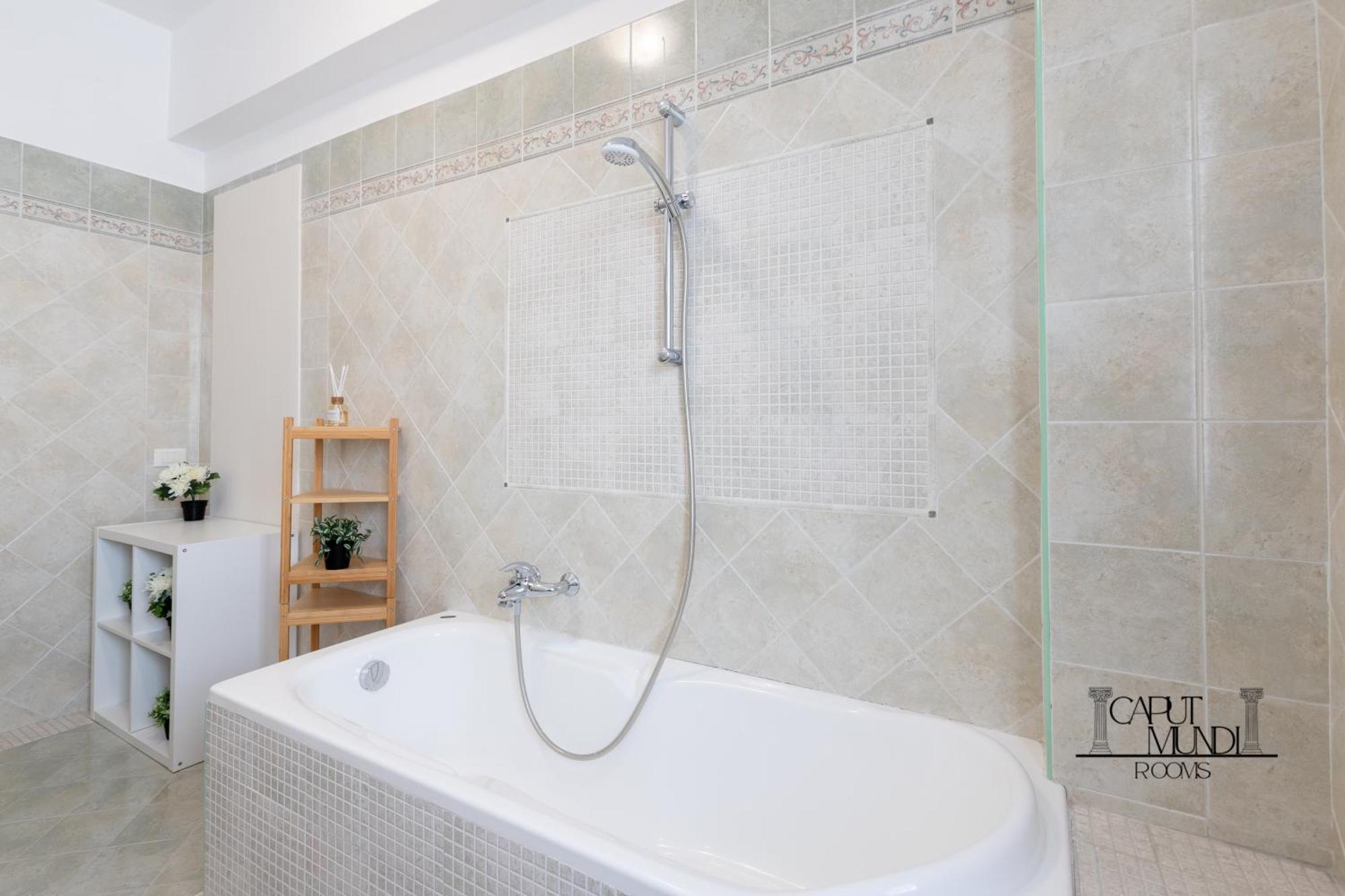Caput Mundi Rooms - 100Mt To Metro A, Terrace, A-C, 15 Min To Center Rom Exteriör bild